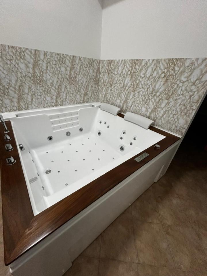 Top Relax Finale Di Pollina Bagian luar foto